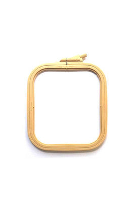 Embroidery Hoop Square Plastic No:2 (14.5cm x 16.5cm)