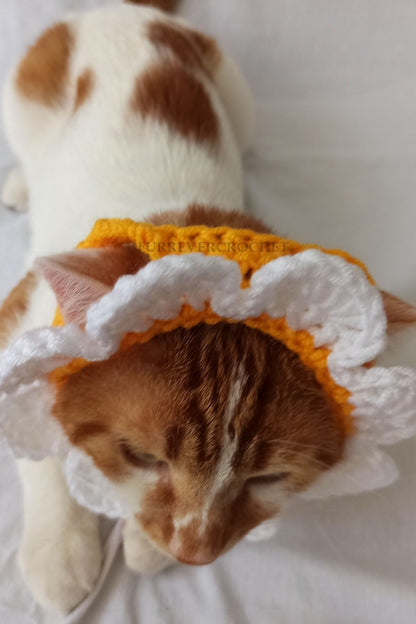 Handmade Daisy Bandana – Crochet Pet Hat for Cats &amp; Dogs